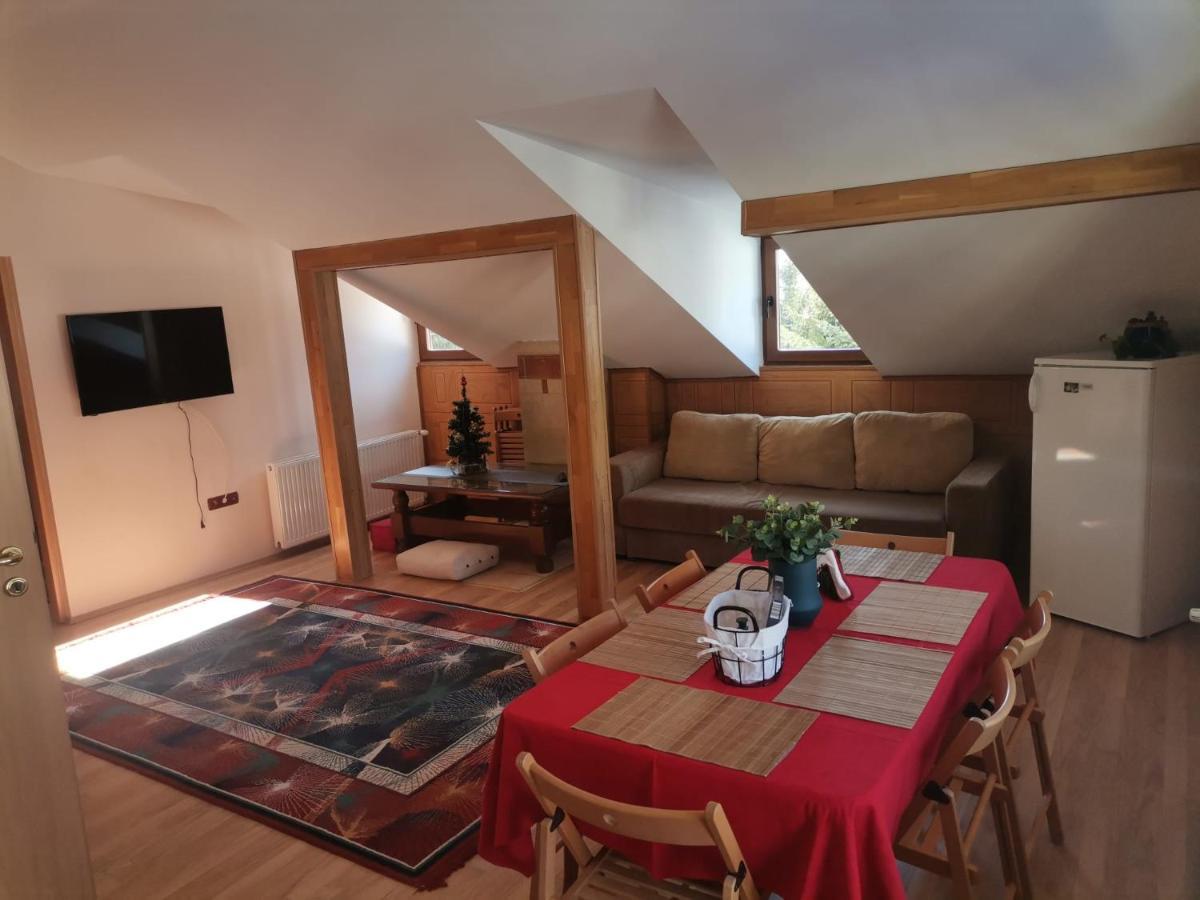 Zoso Home Buşteni Exteriör bild