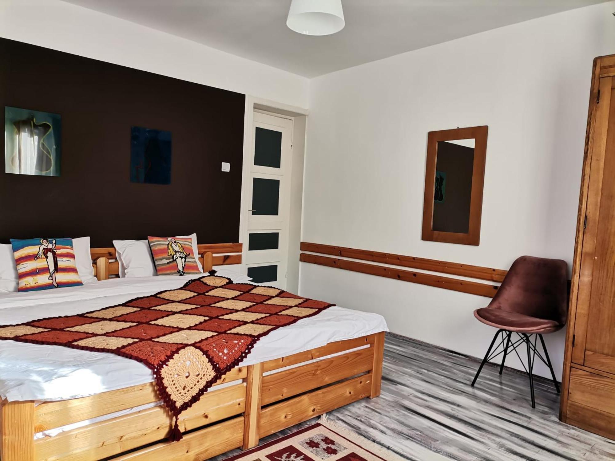 Zoso Home Buşteni Exteriör bild