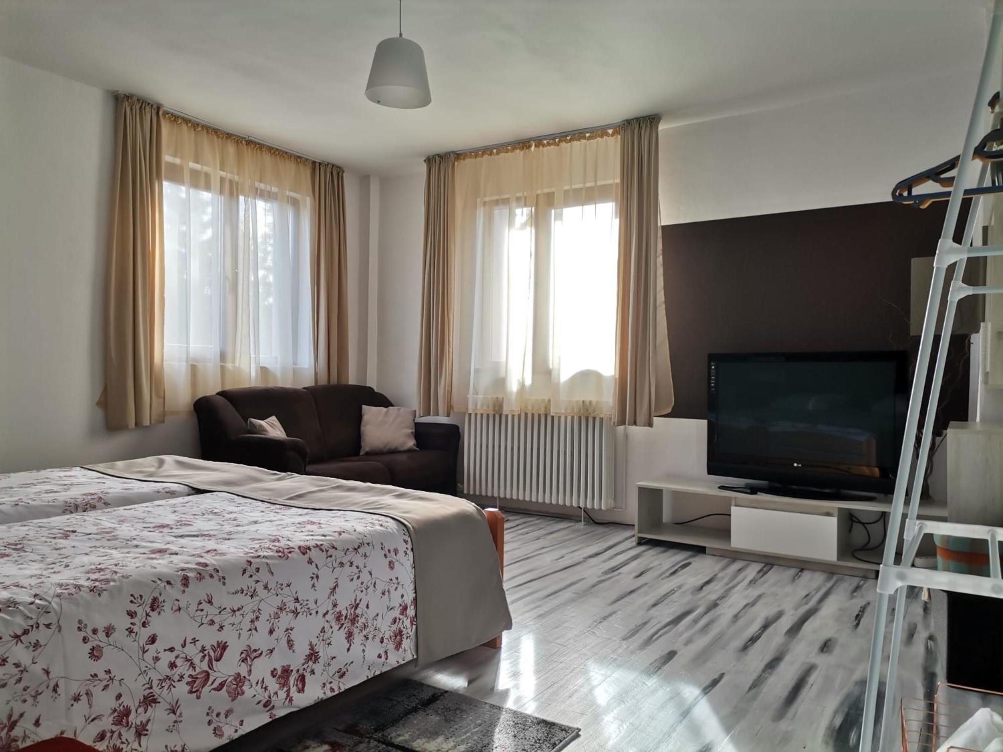 Zoso Home Buşteni Exteriör bild