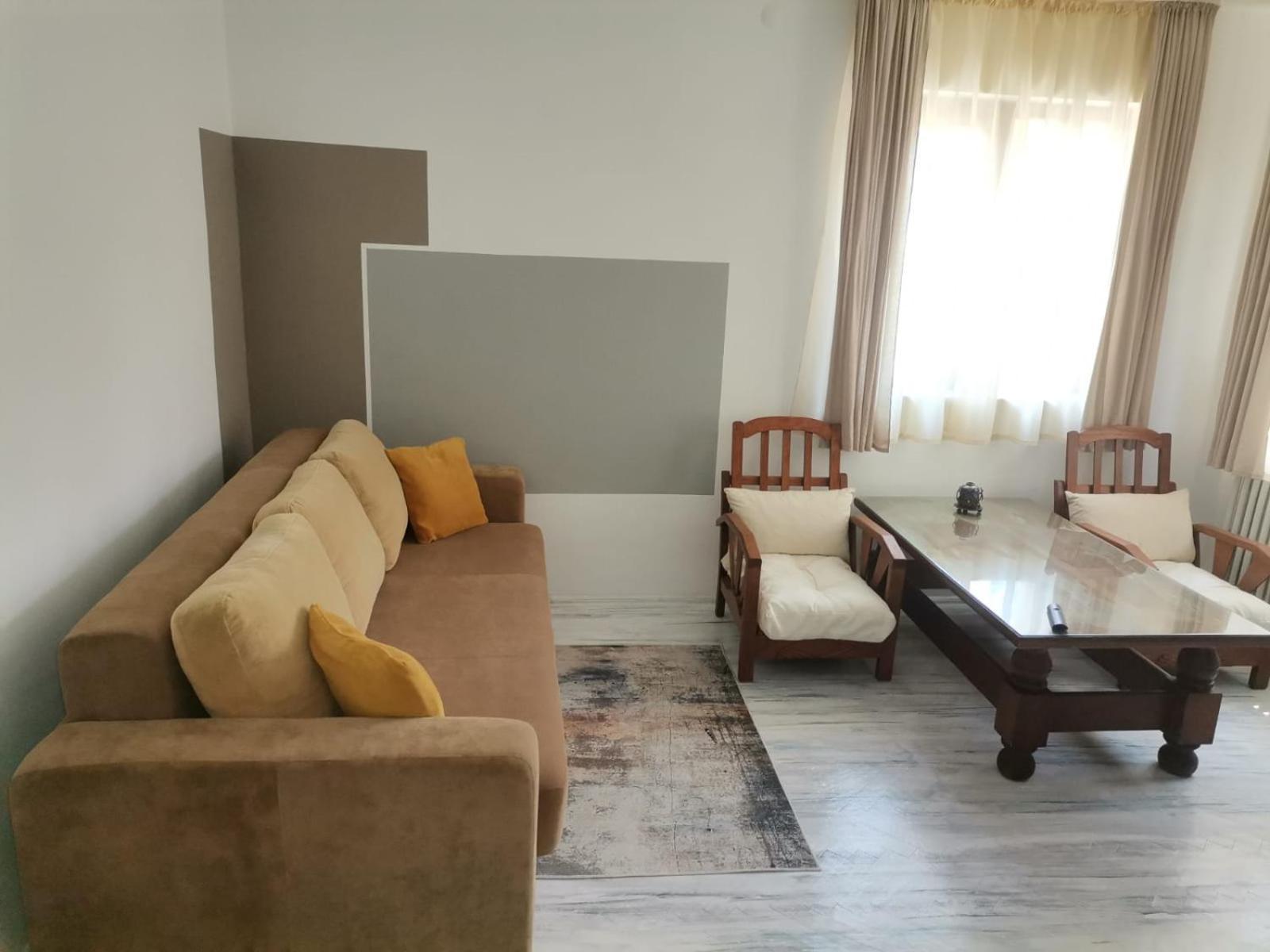 Zoso Home Buşteni Exteriör bild