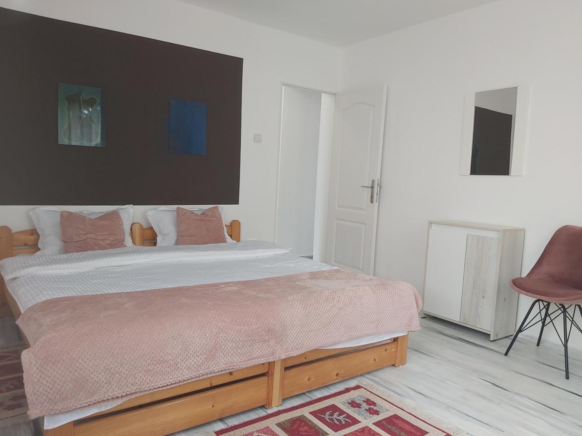 Zoso Home Buşteni Exteriör bild