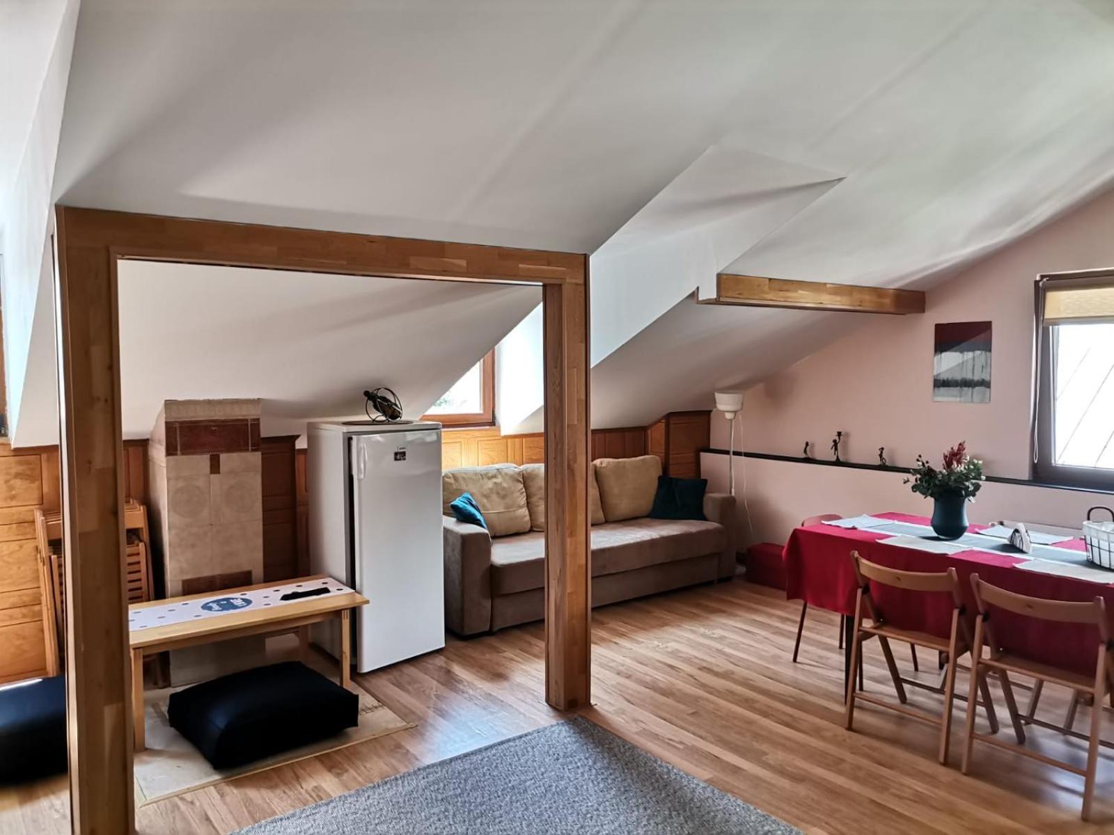 Zoso Home Buşteni Exteriör bild